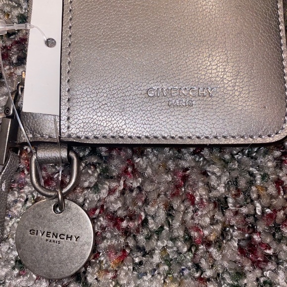 Givenchy Wallet - Picture 3 of 9